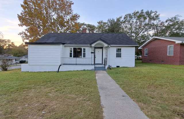 901 Dantzler Street901 State Road S-38-225 photos photos