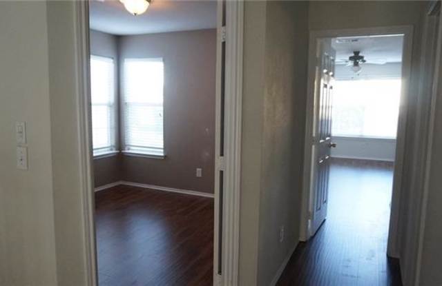 4538 Sycamore Drive Gallery 3