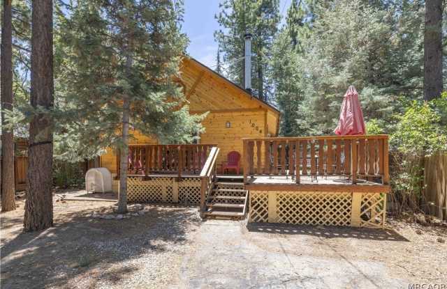 1004 Sugarloaf photos photos