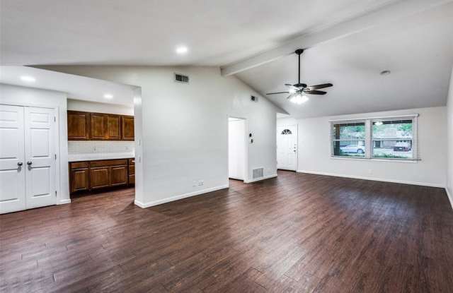 820 Fontana Avenue Gallery 3