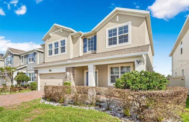 2556 LEYLAND CYPRESS Lane Gallery 1