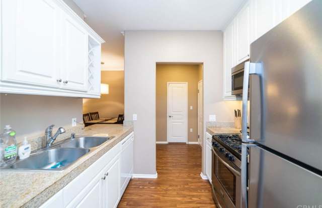 3117 Watermarke Place Gallery 3