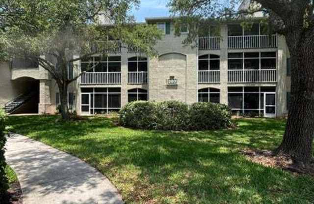 800 Ironwood Drive photos photos