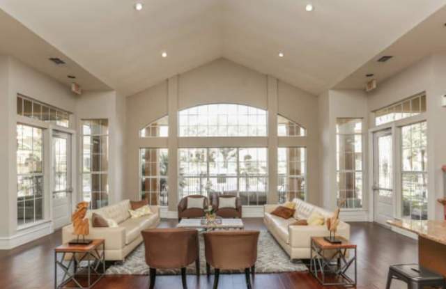 20211 Huebner Rd, #1211 photos photos