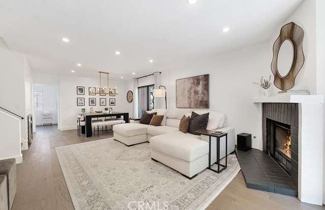 21931 Burbank Boulevard Gallery 3