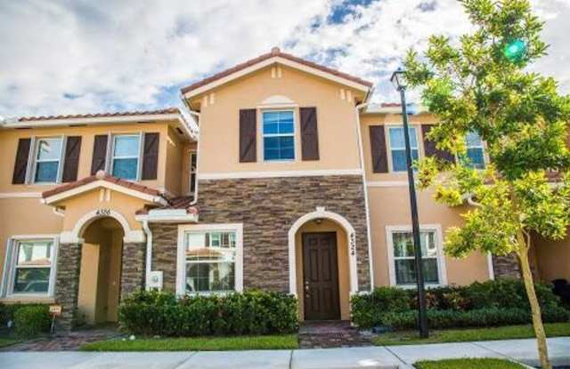 4324 Maybelle Ln photos photos