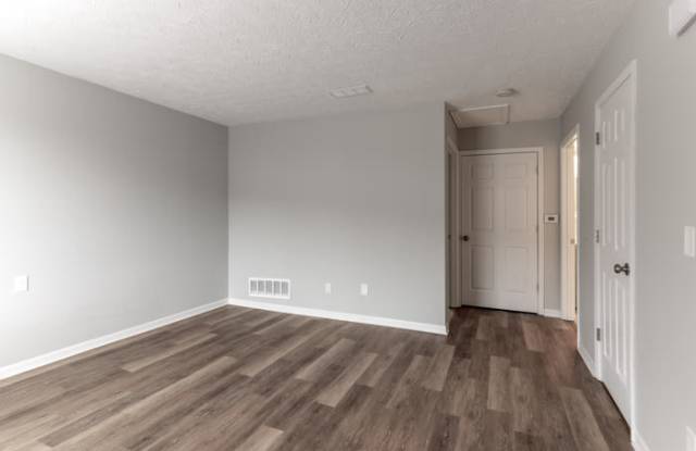 2605 Crisnic Court Gallery 3