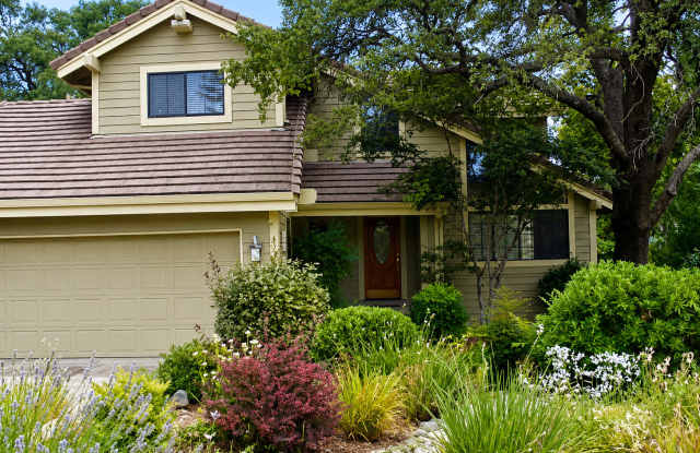 Beautiful Two-Story Auburn Oaks Home with Private Pool photos photos
