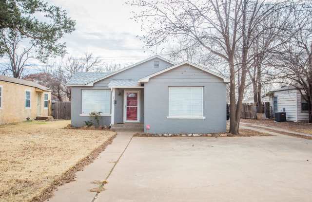 2513 31st Street photos photos