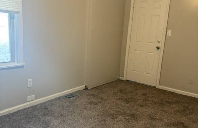 3444 Beaumont Place Gallery 3