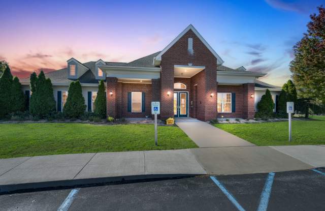 Reserve at Norton Shores photos photos