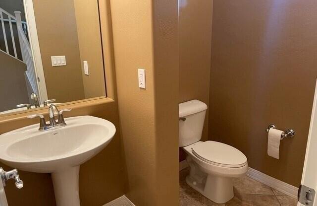 3285 E MEADOWVIEW Drive Gallery 4
