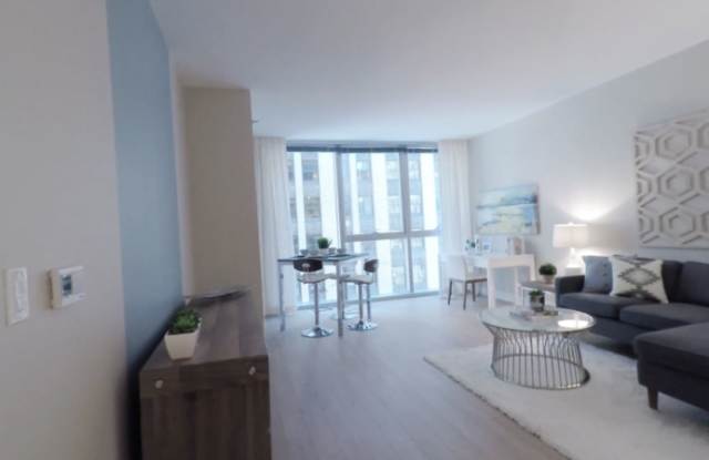 207 N Garland Ct Gallery 2