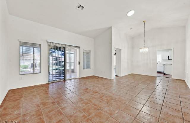 2708 Youngdale Drive Gallery 3