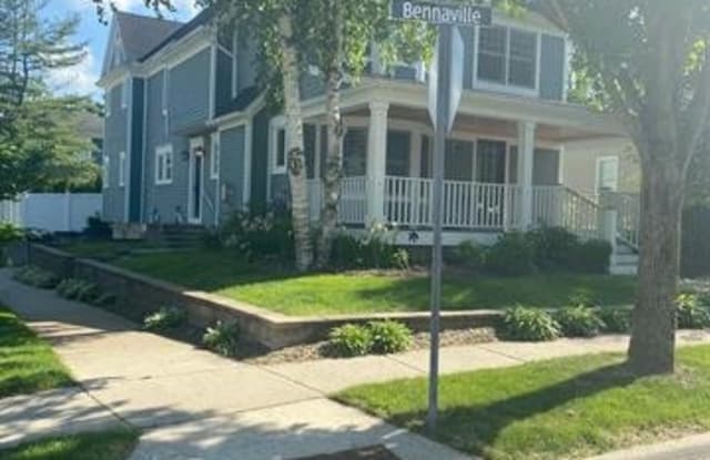 1588 BENNAVILLE Avenue - 1588 Bennaville Avenue, Birmingham, MI 48009