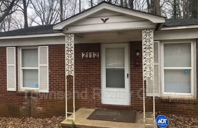 2112 Lincoln Heights Court - 2112 Lincoln Heights Court, Charlotte, NC 28216