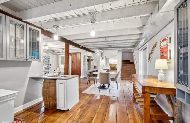 2404 Ridge Avenue Gallery 3