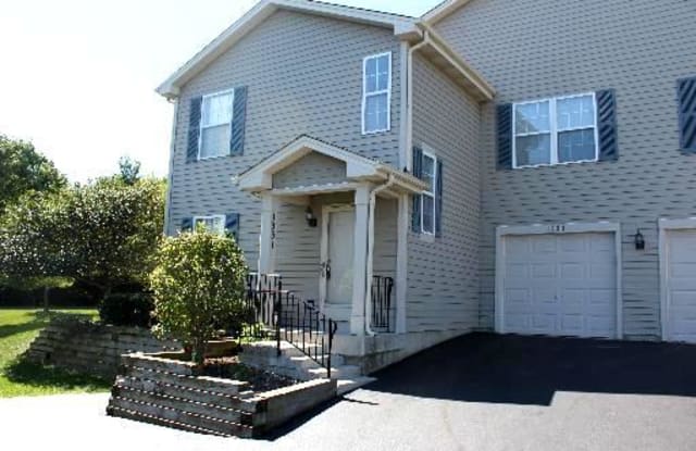 1331 Orleans Drive - 1331 Orleans Drive, Mundelein, IL 60060