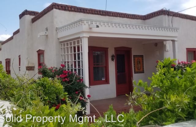 828 West Manhattan Ave. - 828 West Manhattan Avenue, Santa Fe, NM 87501