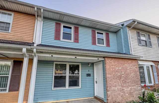 4 MILSTONE Court photos photos