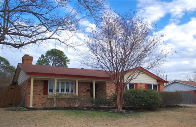 1004 Livingston Drive - 1004 Livingston Drive, Hurst, TX 76053
