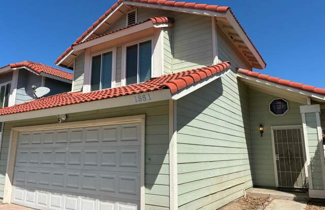 Charming 3-Bed, 3-Bath Home in Gated Colton Community photos photos