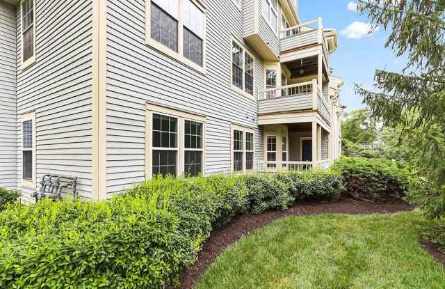 306 Trinity Ct photos photos