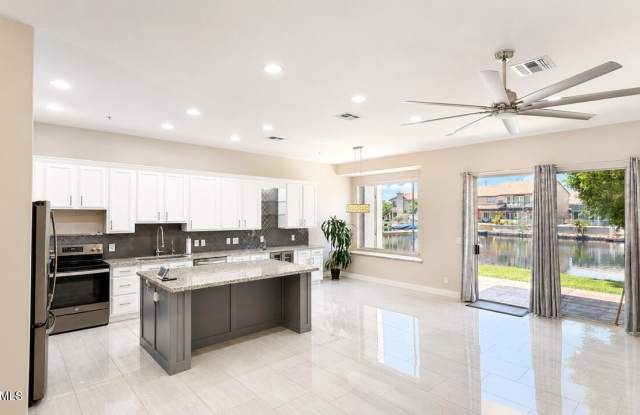1442 W CORAL REEF Drive Gallery 4