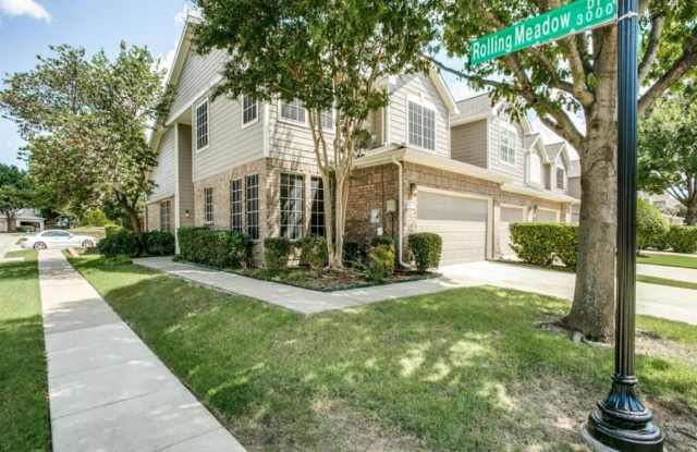 10032 Castlewood Drive Gallery 2