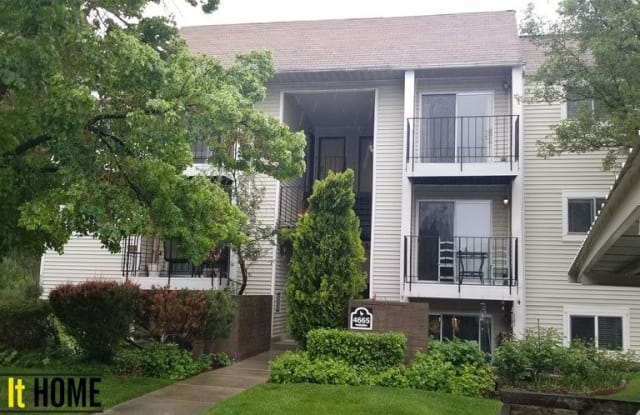 Quail Brooke Condominiums - 4665 S Quail Vista Ln, Millcreek, UT 84117