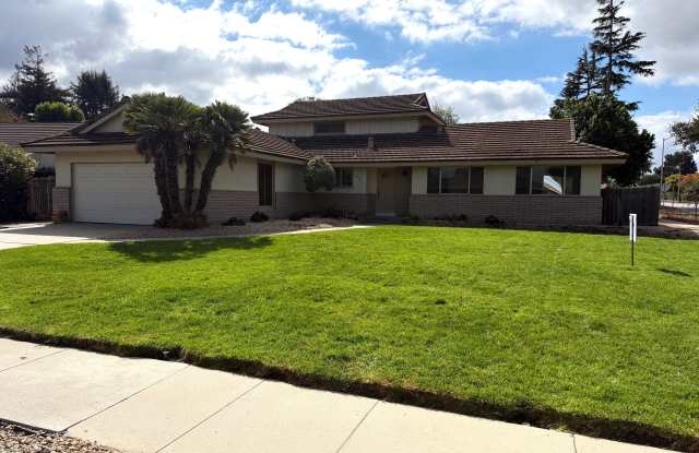 22359 Ortega Dr. Gallery 1