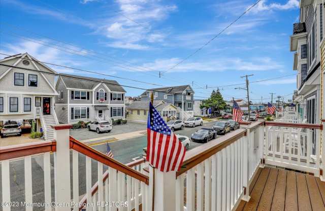 120A Randall Avenue unit: A photos photos