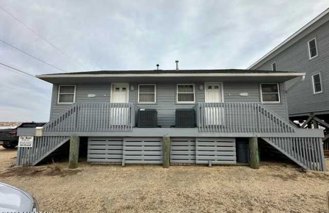 2200 Oceanfront Gallery 3