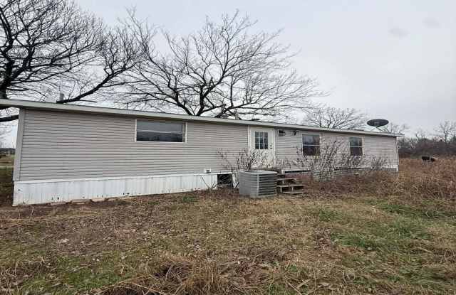 105 Wells Ave photos photos