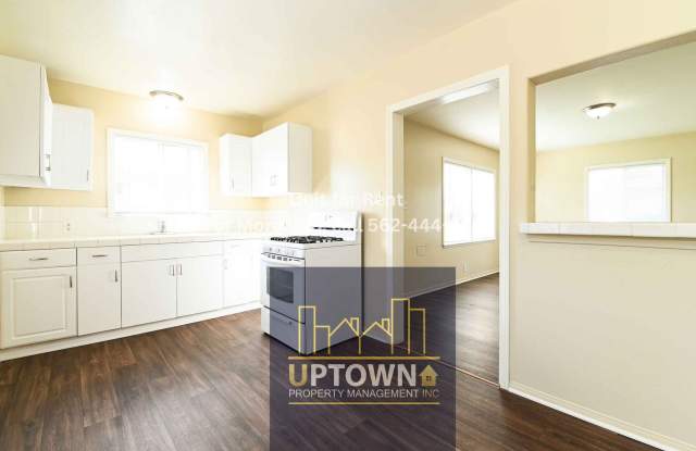 House - 2 Bedrooms / 1 Bathroom - Downey Gallery 1
