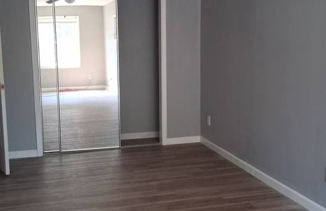 802 Sullenberger Ave Gallery 4