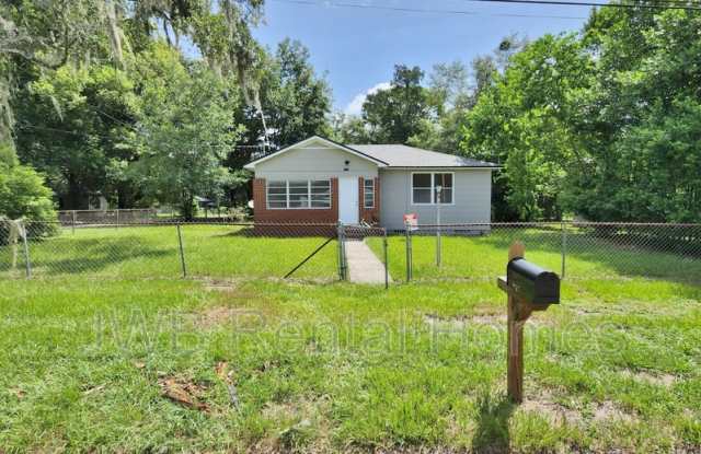 8973 Van Buren Ave - 8973 Van Buren Avenue, Jacksonville, FL 32208