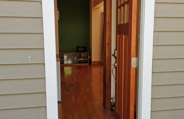 2713 Ne 94th St photos photos
