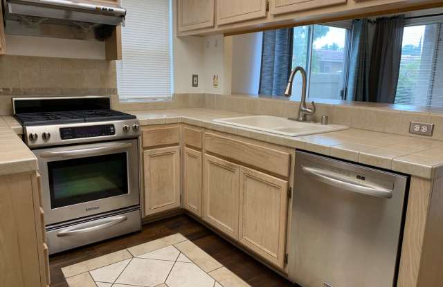 8351 GABRIEL DRIVE UNIT D  RANCHO CUCAMONGA, 91730  (2 BED / 3 BATH) Gallery 4