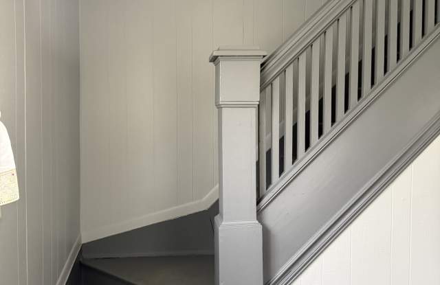10 Chautauqua Avenue - 1 Gallery 4