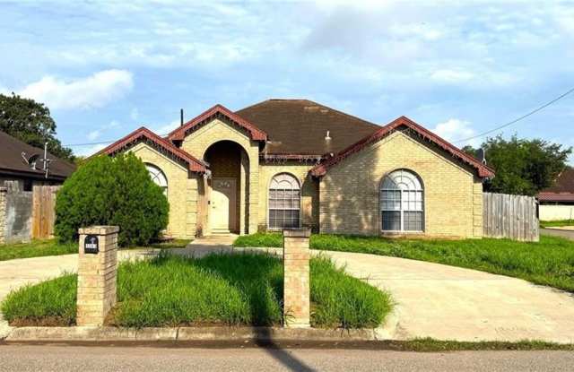 1603 Dolores Del Rio Avenue photos photos