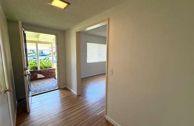 271 West Magna Vista Avenue Gallery 2
