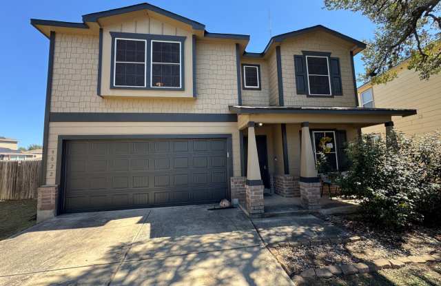 FRESHLY PAINTED (OCT 2026)  |  NO CARPET  |  HUGE LOFT  |  COVERED PATIO  |  CUL-DE-SAC  |  OVERSIZED LOT Gallery 1