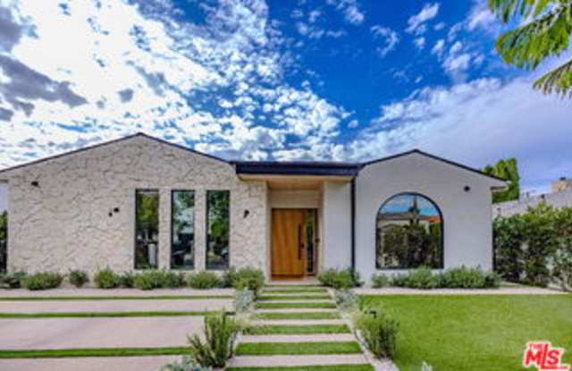 4703 Saloma Avenue photos photos