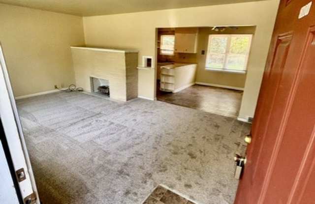 Lease Now & Get $300 off Your First Month | 3-Bedroom Home Just Minutes from Everything Gallery 4