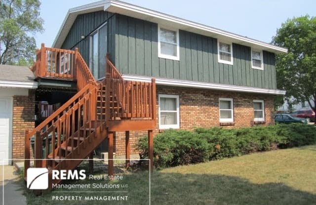1019 3rd Street - 2 photos photos
