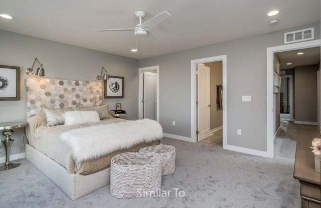 Beautiful 3BR 2.5ba Townhome in Waukee, IA photos photos