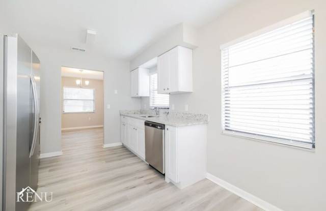 1405 Meadow Drive Northeast Gallery 4