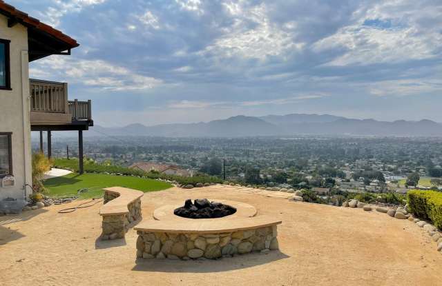 55 Santa Cruz Way Gallery 2