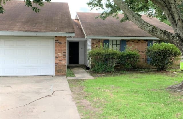 107 Albania Ct - 107 Albania Court, Lafayette, LA 70503